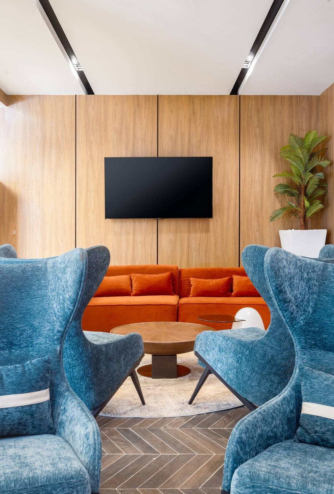Obudu Centurion Hotel — Lobby lounge